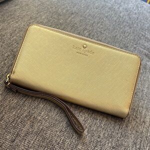 Kate Spade Metallic Gold Wristlet